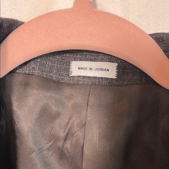 Calvin Klein Gray Sport Coat with Notch Lapels - Picture 3 of 7